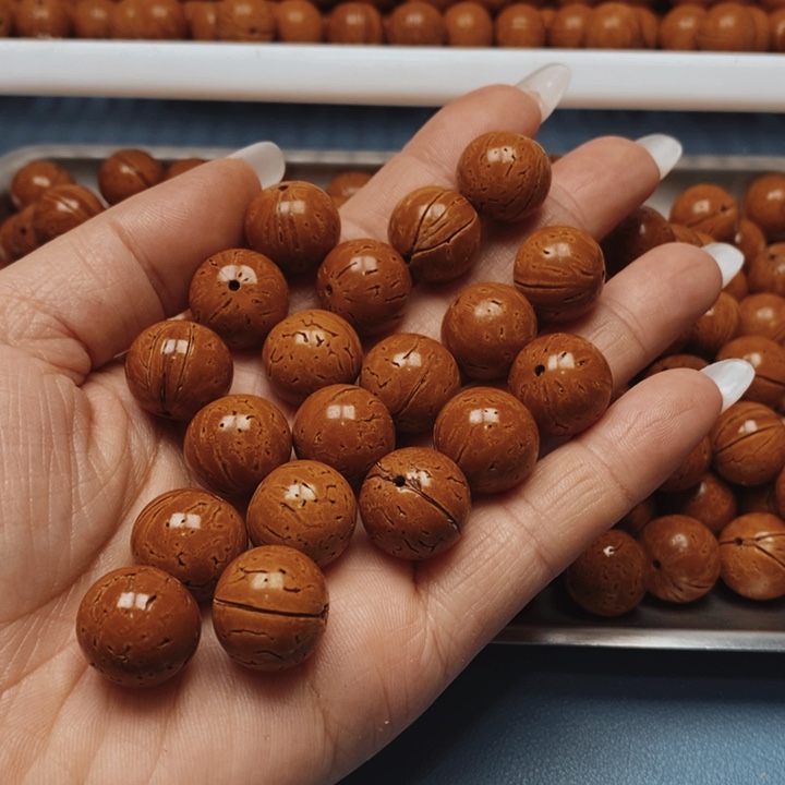 曾***人桃核手持极限圆15全品21颗