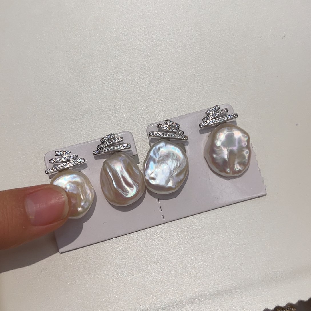 合金淡水珍珠耳饰