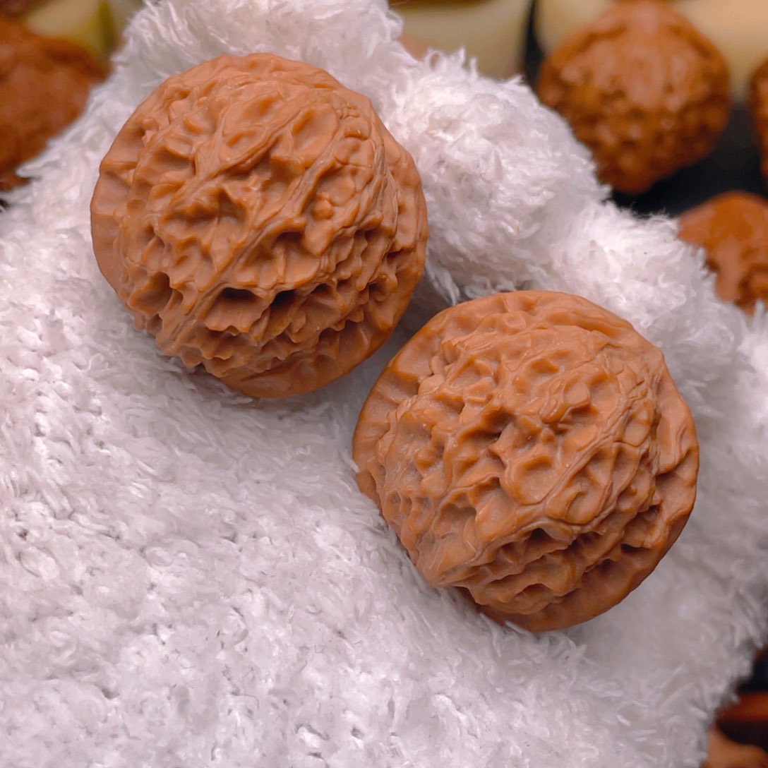 文玩核桃把件33龙眼元宝