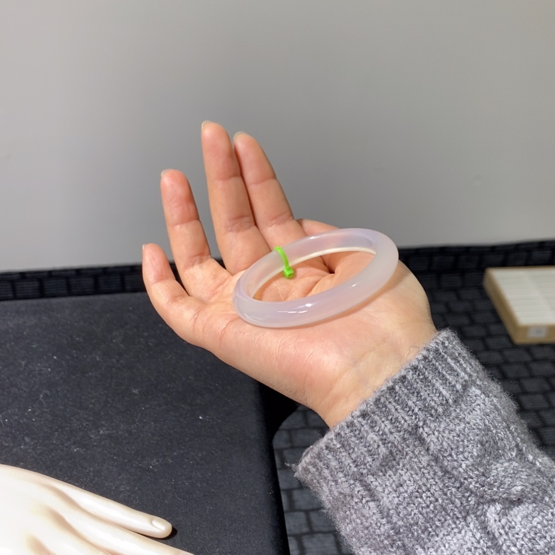 玛瑙/玉髓手镯未镶嵌喵*