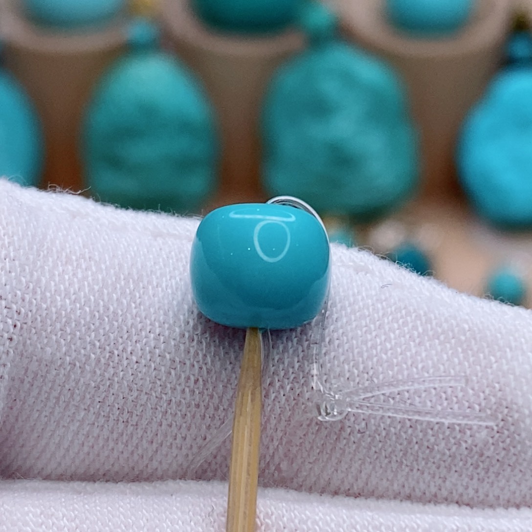 绿松石未镶嵌珠宝奇石8.3mm