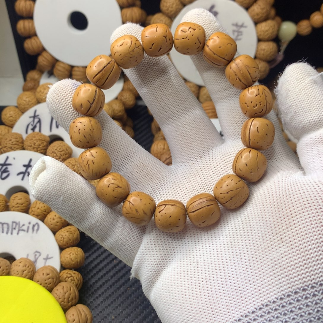 木质类14出货盘锦奶油核珠