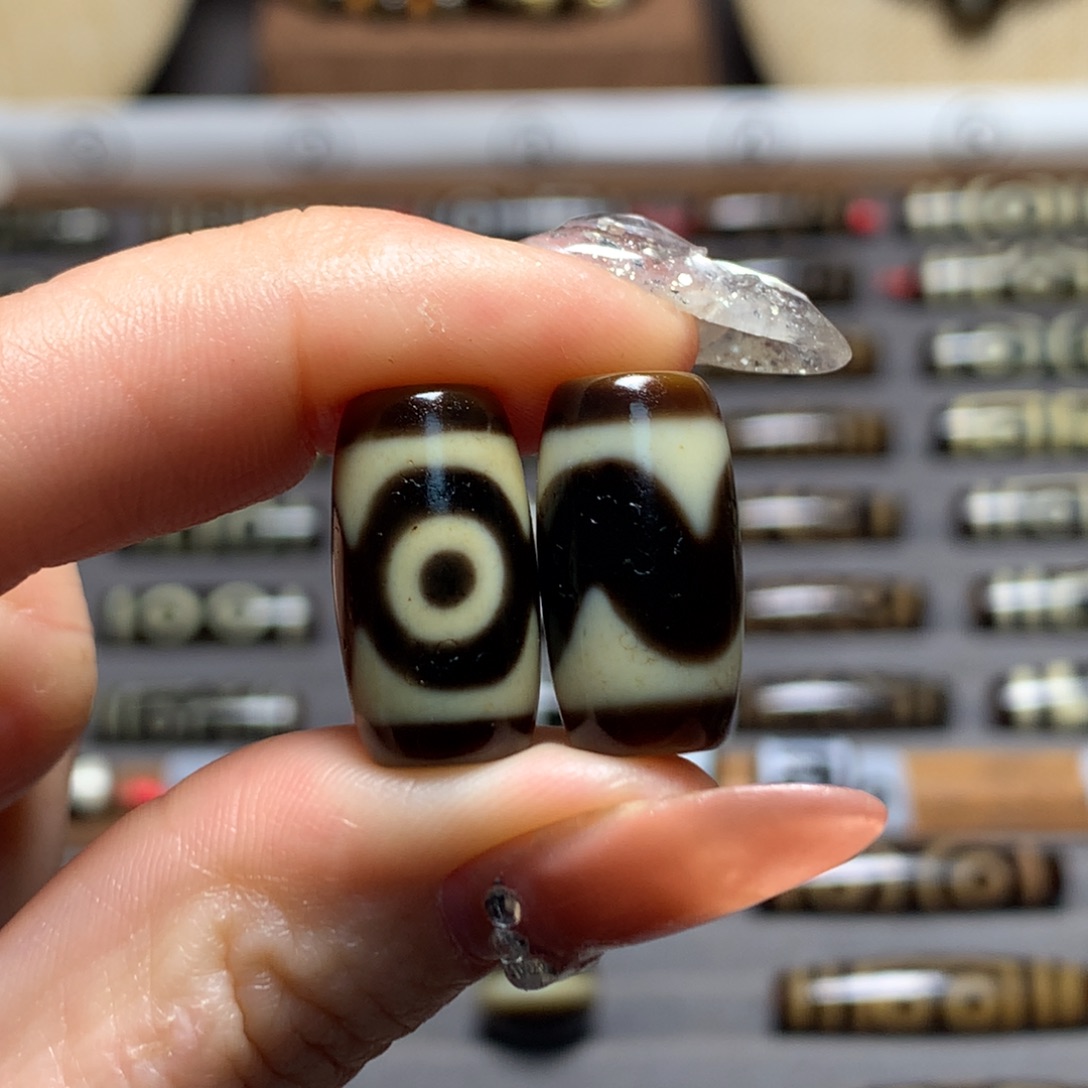 玛瑙/玉髓吊坠(赠链)未镶嵌W****g