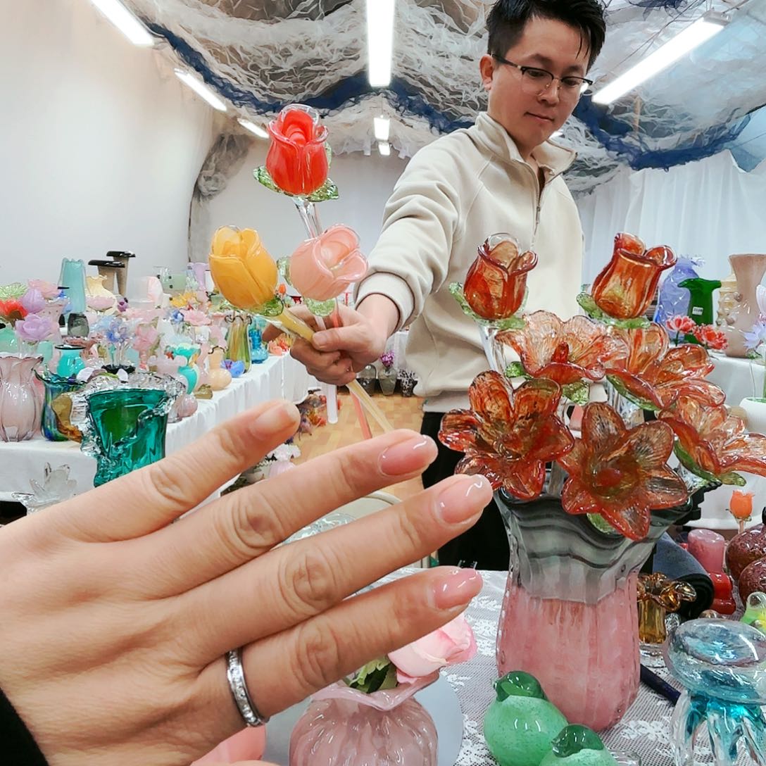 琉璃花瓶直播福利不退不换