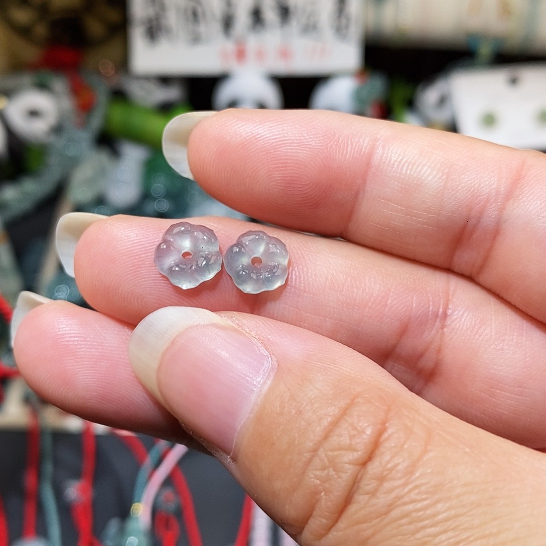 翡翠未镶嵌颈饰冰种小花一对福利