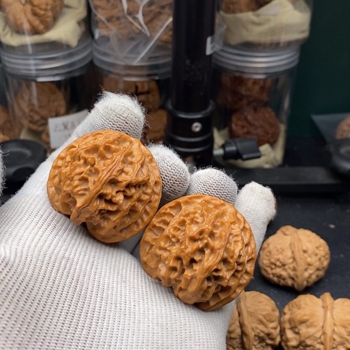 文玩核桃吊坠苹果41尺