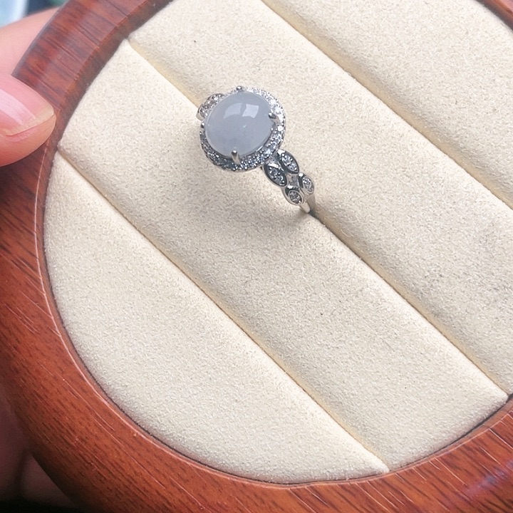 翡翠戒指未镶嵌戒指