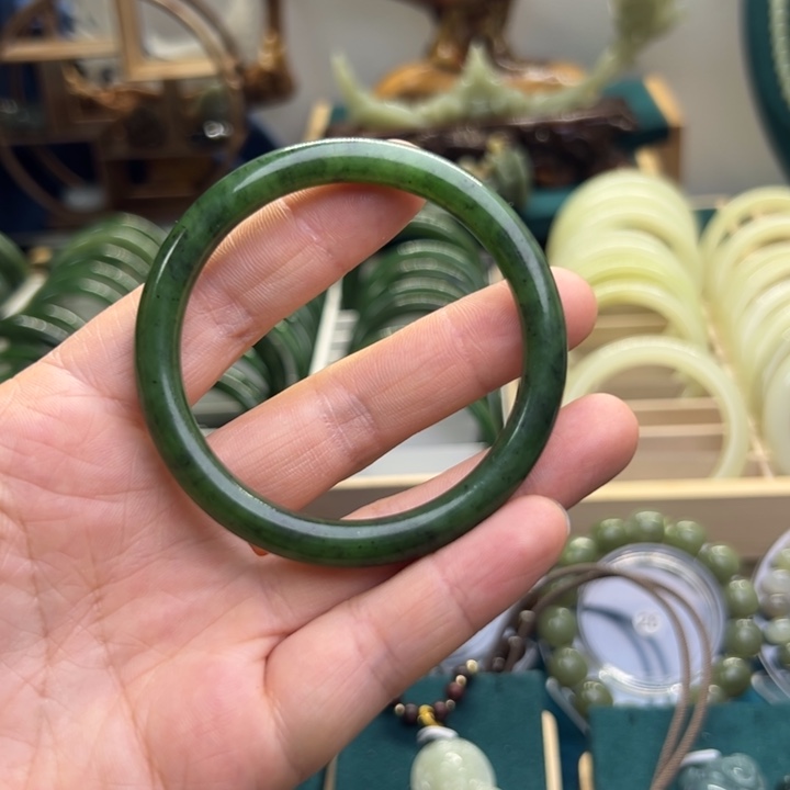 和田玉手镯未镶嵌53.8圈围000