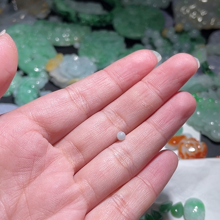 颈饰未镶嵌翡翠赛*天