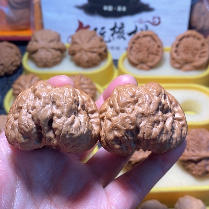 文玩核桃把件蛤蟆头 45 