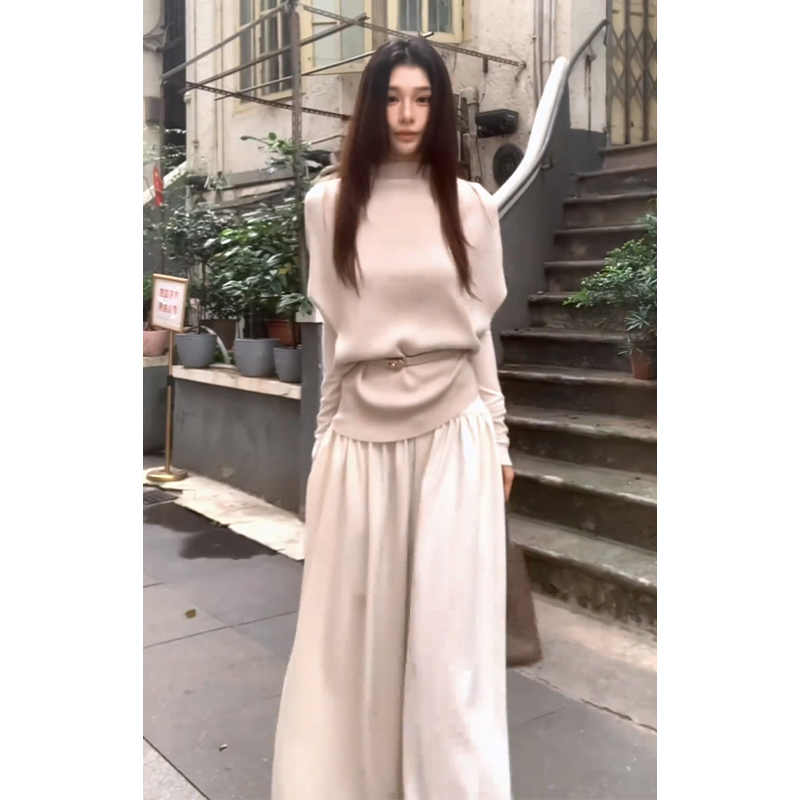 2025秋季新款女法式设计感宽松毛衣罩衫长袖内搭上衣高腰阔腿长裤