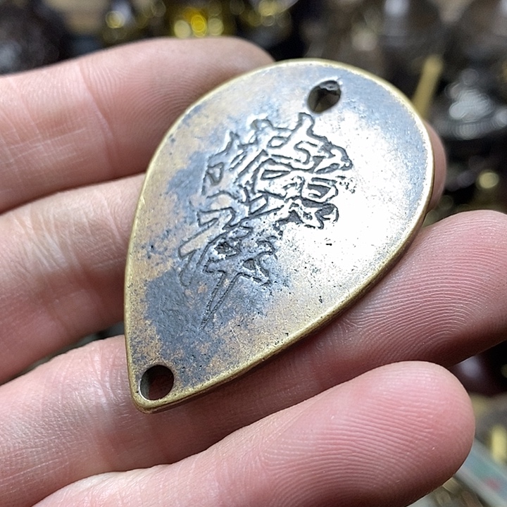 春***）小杨推荐铜物件一个