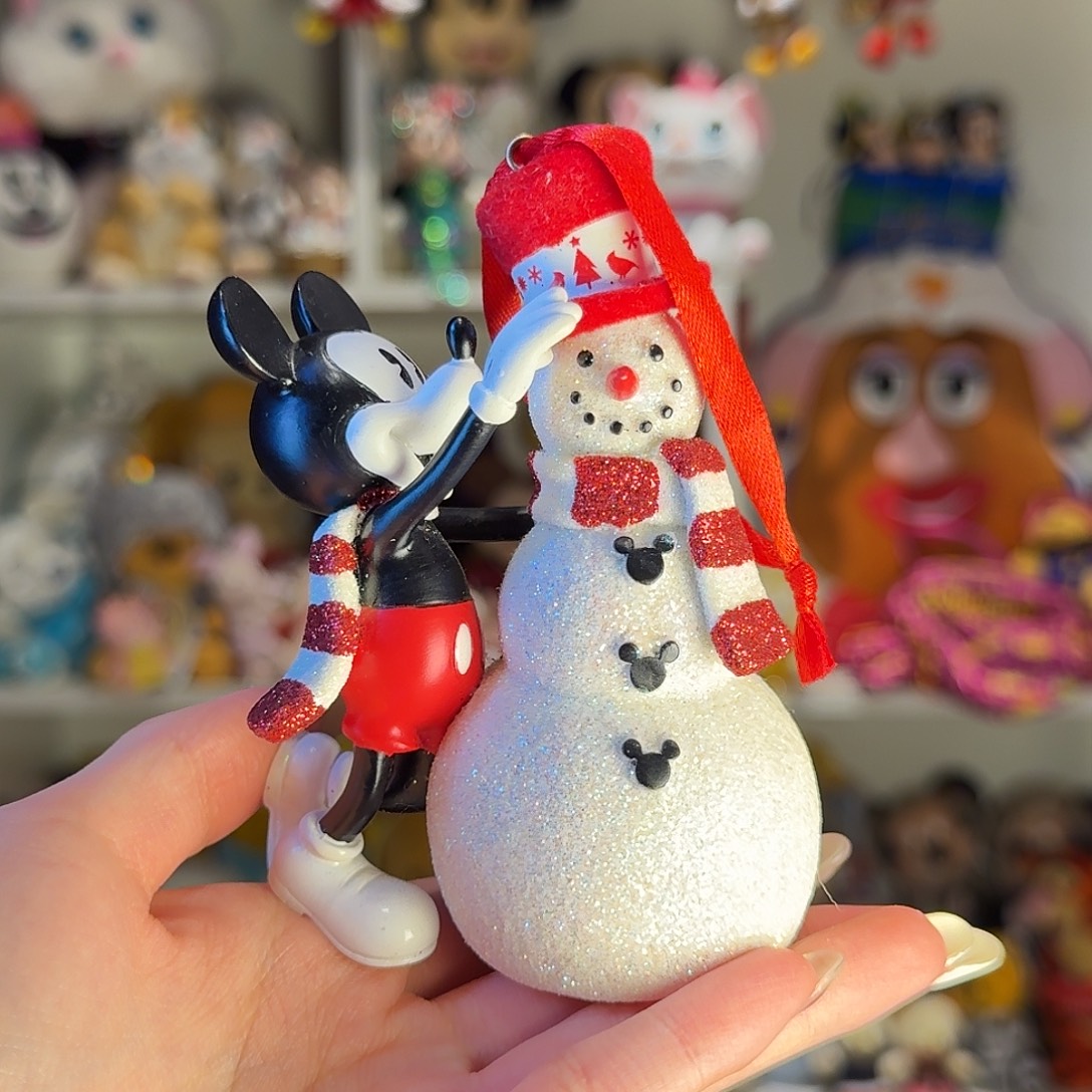 毛绒米奇陶瓷摆件