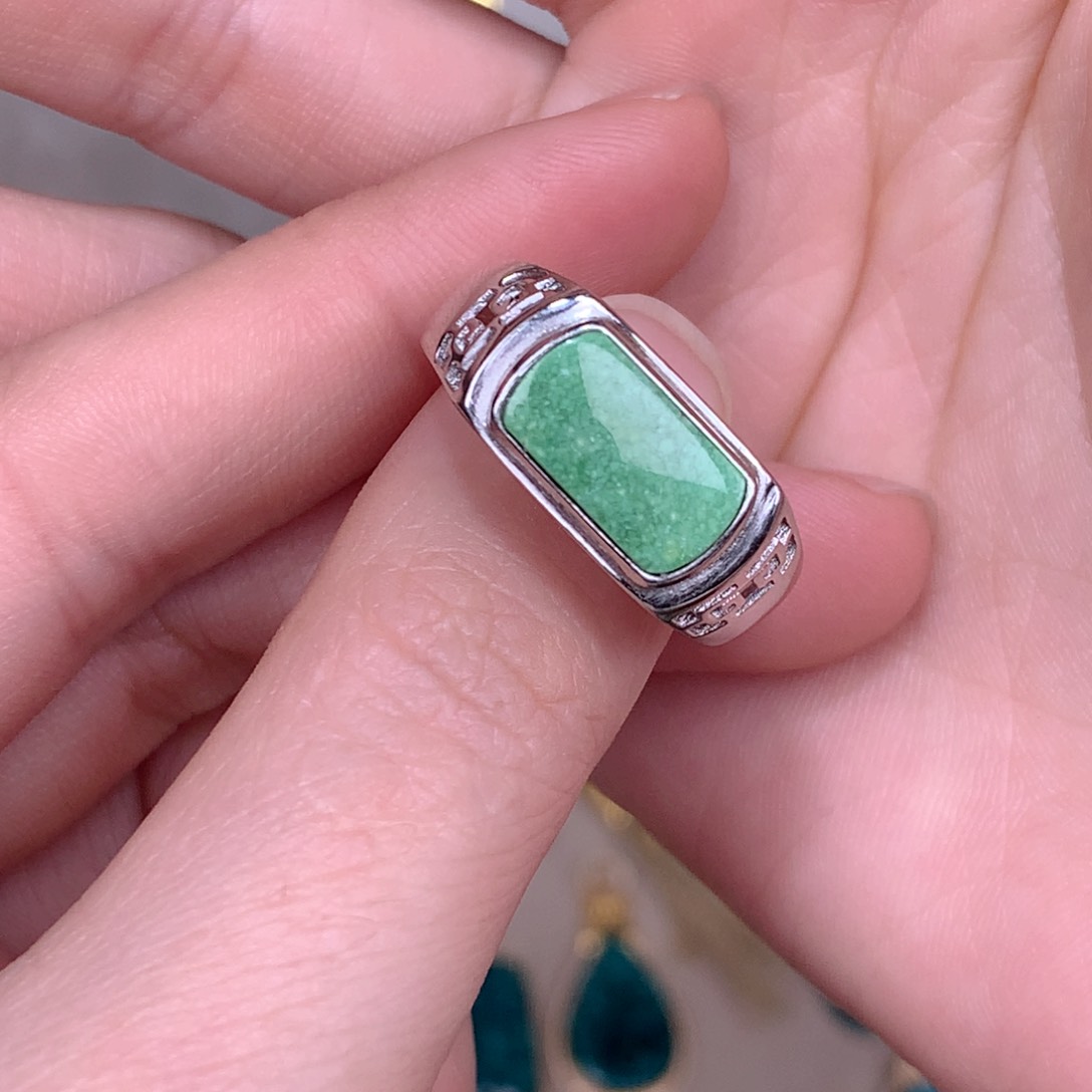 绿松石珠宝奇石银S925镶嵌