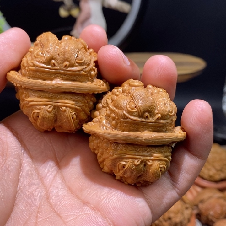 核桃把件林*纯手工雕刻文玩核桃