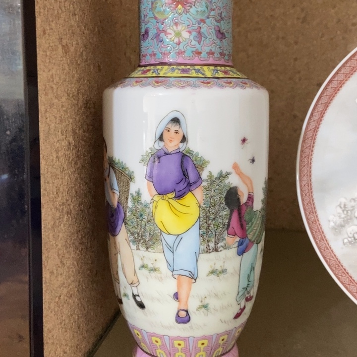 摆件整***条景德镇粉彩陶瓷