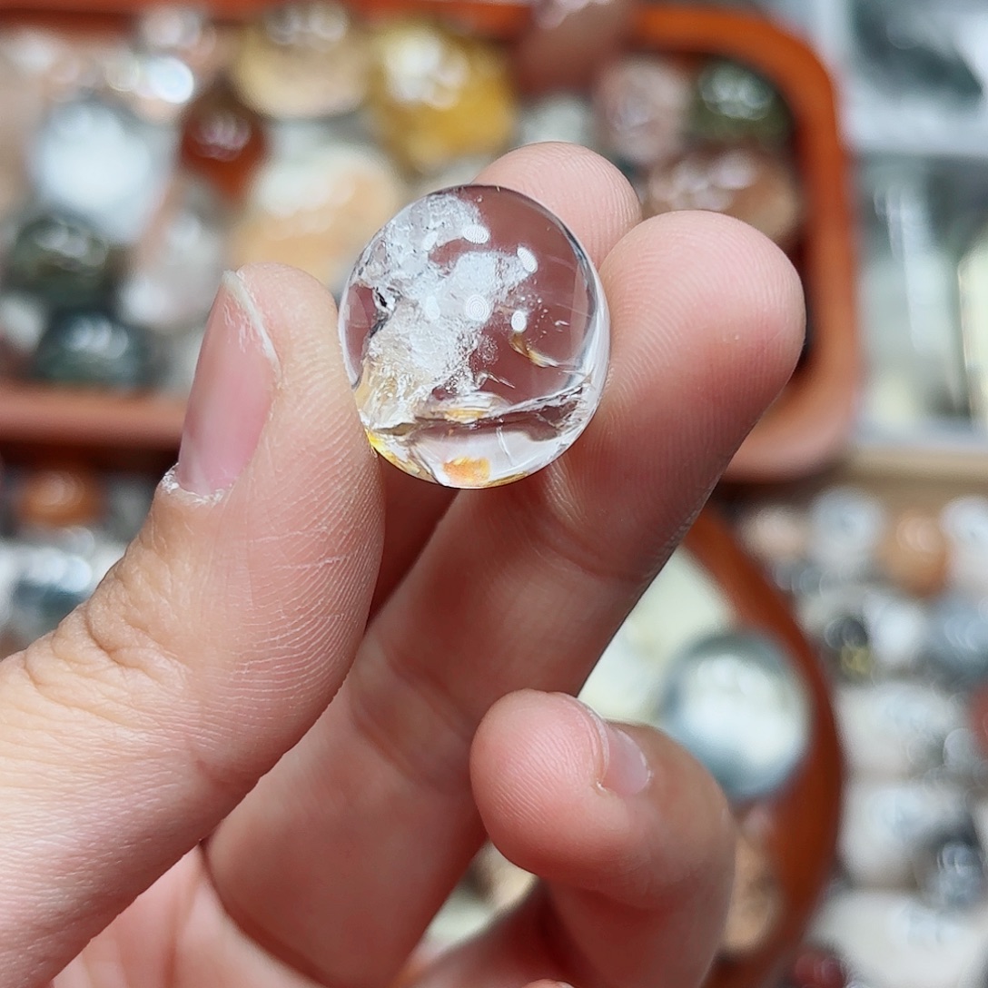 晶***晶水晶未镶嵌颈饰水晶