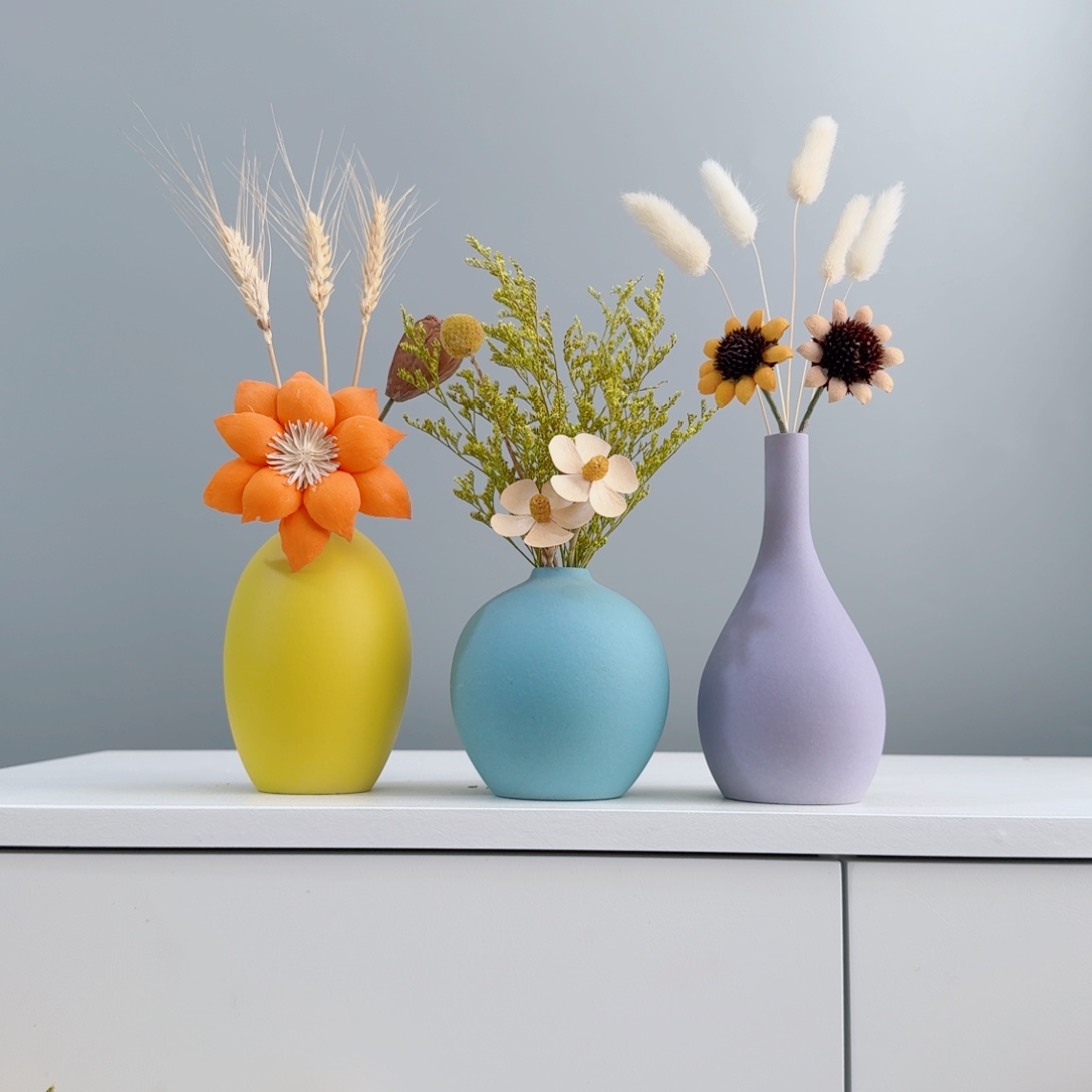 摆件陶瓷小花瓶含花总高约20-30cm