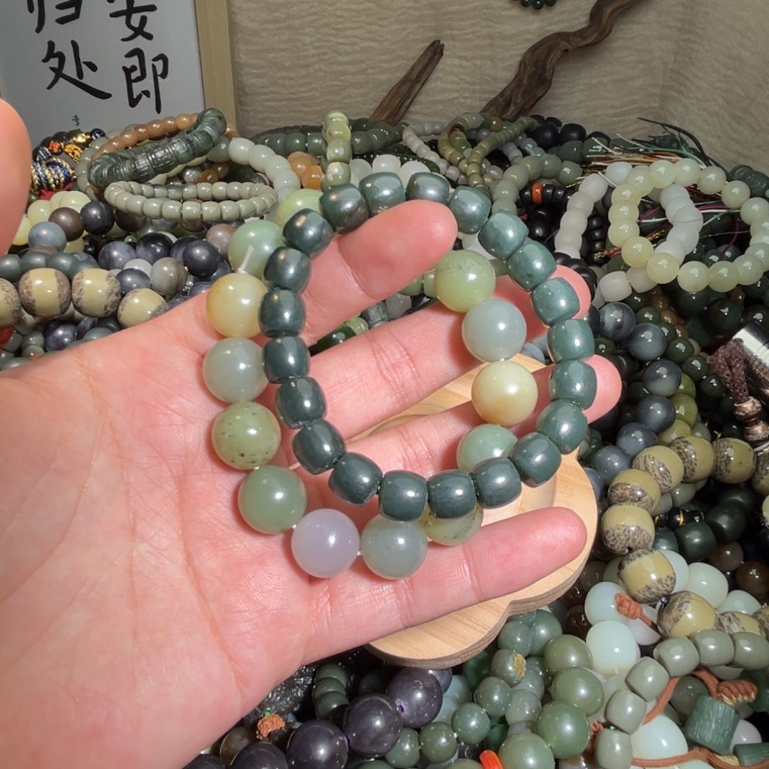 和田玉手链未镶嵌