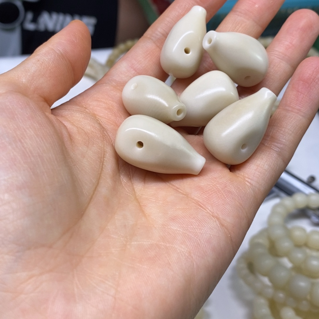 菩提根/象牙果吊坠象牙果三通卡16左右微瑕不挑