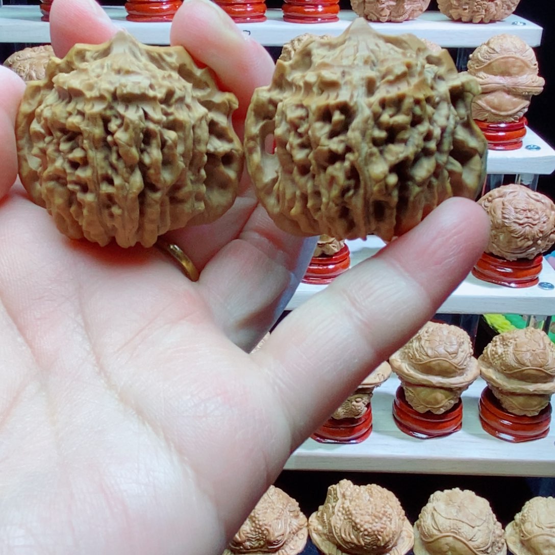 核桃把件把把壶四座楼