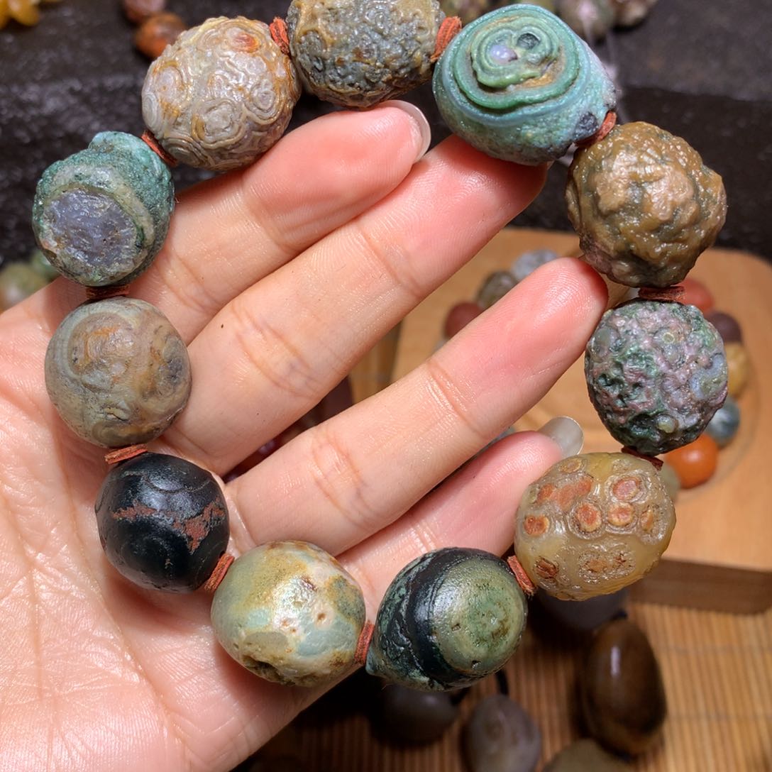 未镶嵌玛瑙/玉髓珠宝半成品