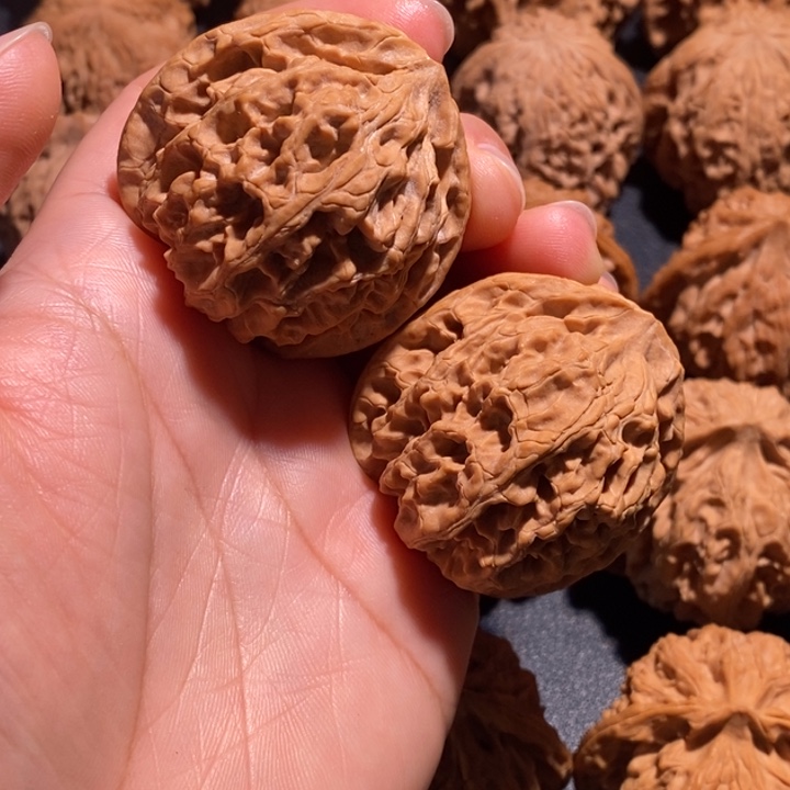 我***嘛文玩核桃吊坠苹果