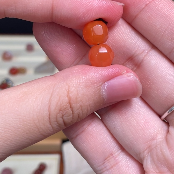 南红玛瑙未镶嵌颈饰15