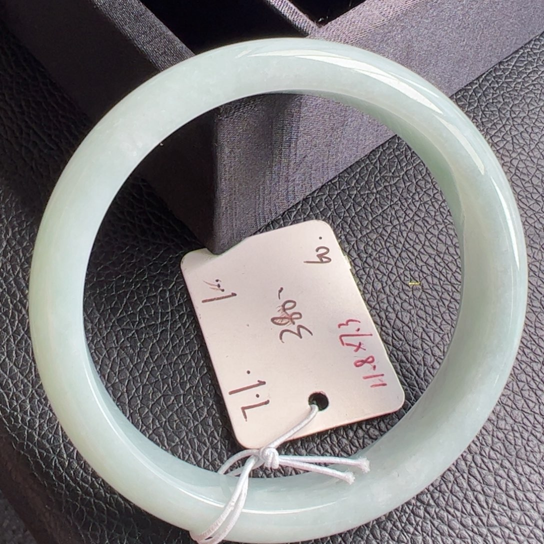 翡翠未镶嵌手镯60