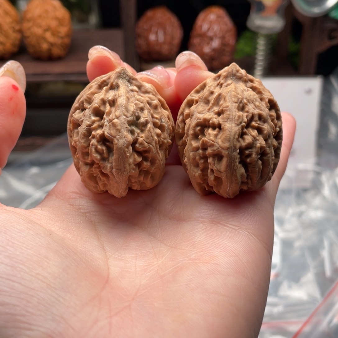 文玩核桃把件小楸千花皮73