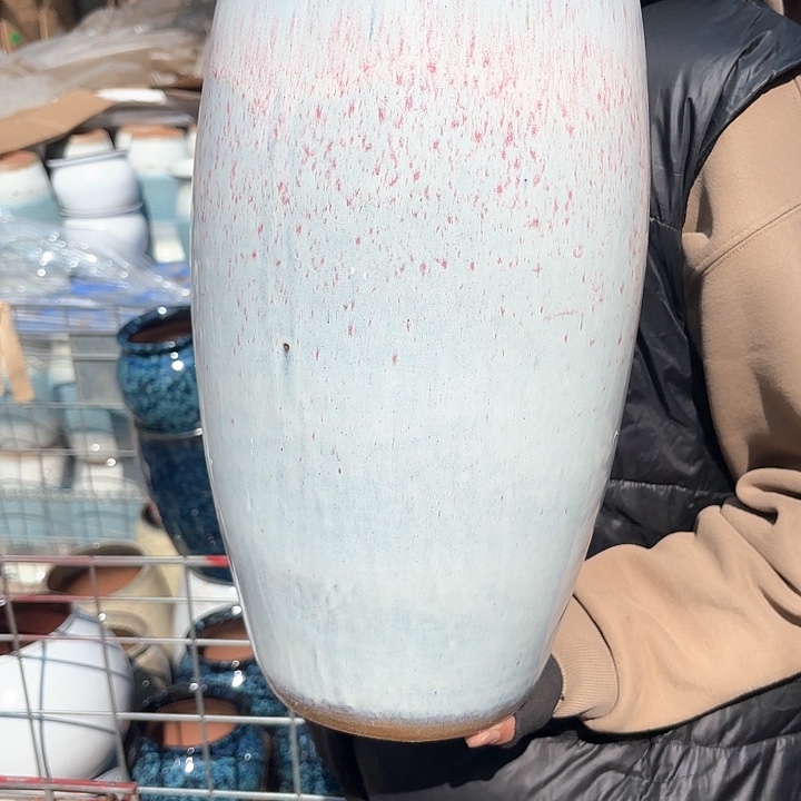 红陶白粉瑕疵烧裂口径19高度38