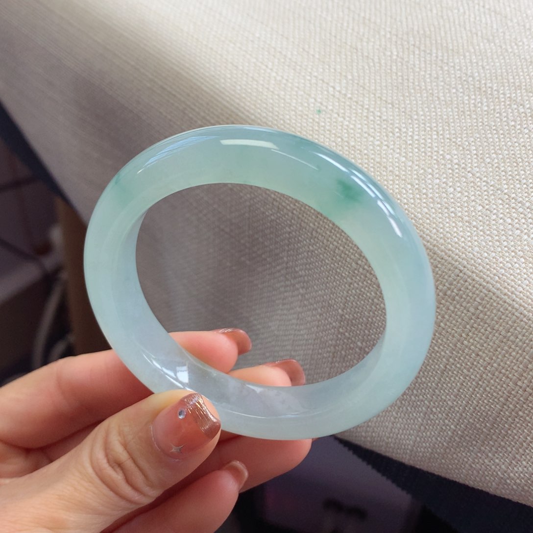 翡翠手镯未镶嵌39号