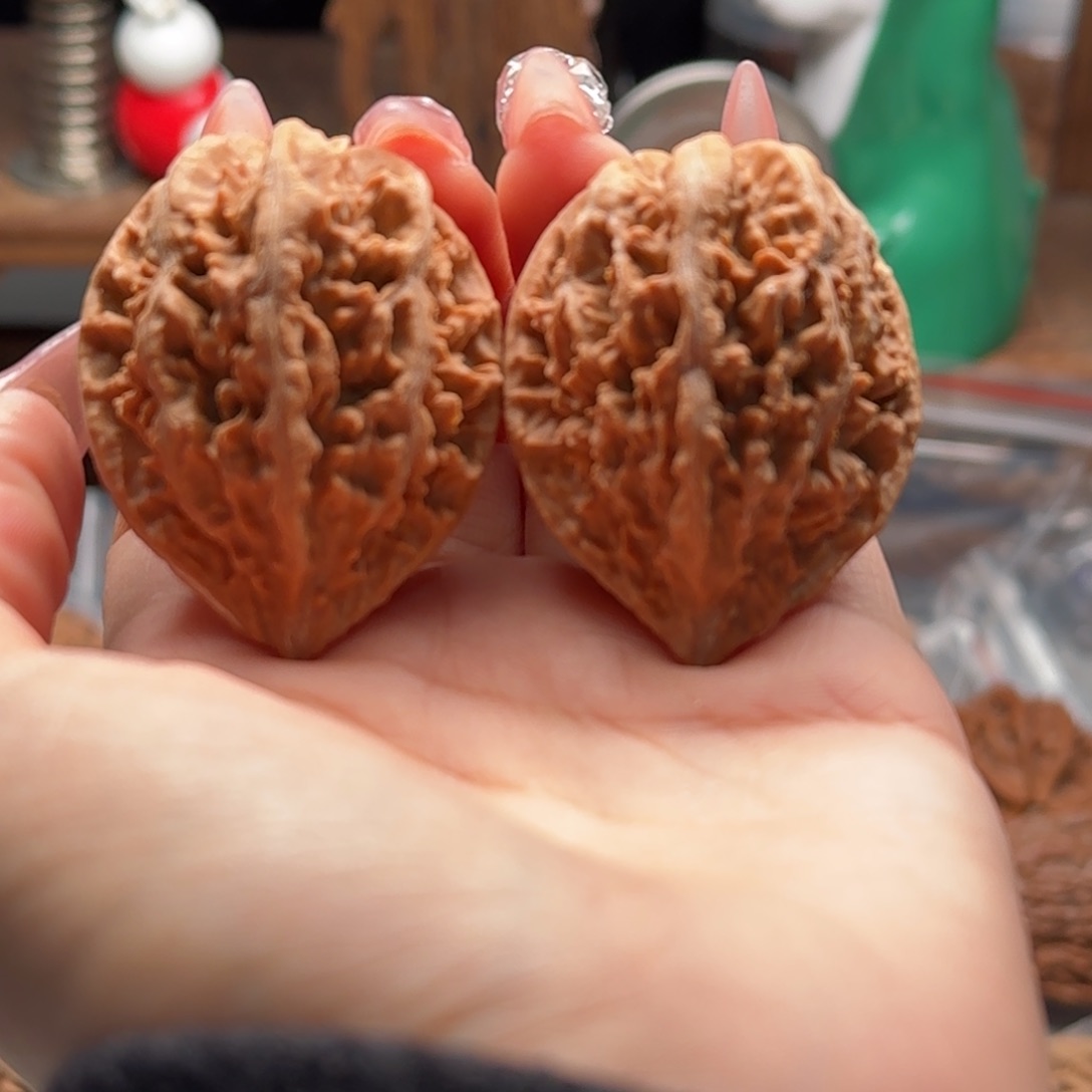 文玩核桃把件关东木子楸百核127