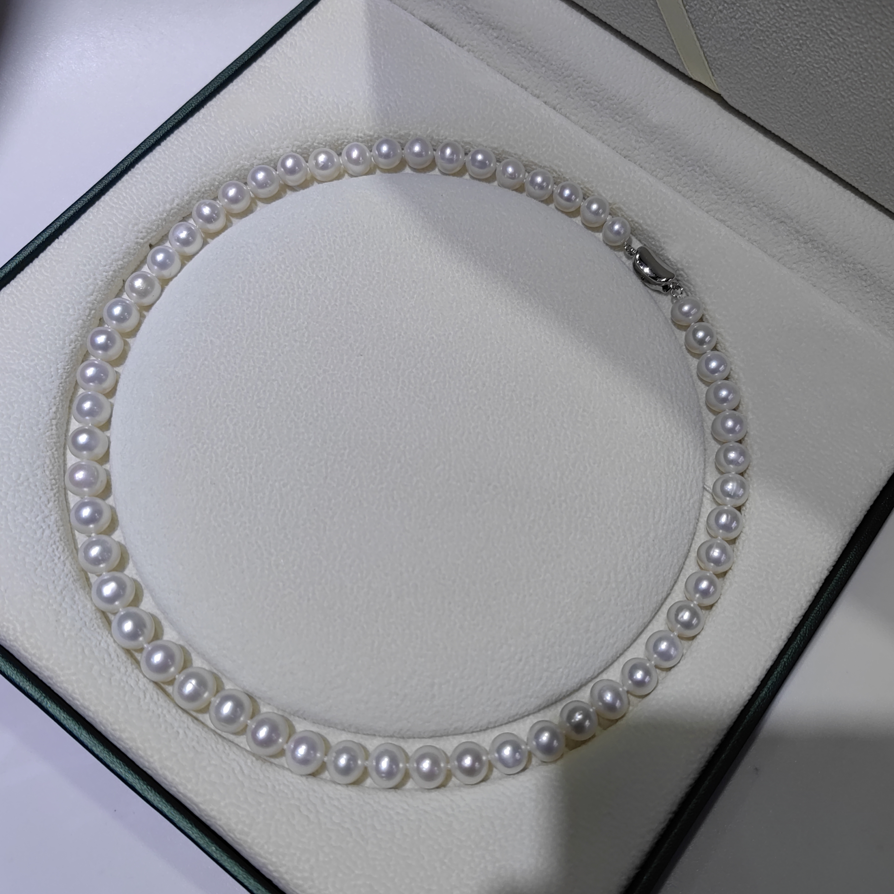 禾馨珠宝 8到9天然淡水无核近正圆冷白强光微瑕珍珠项链