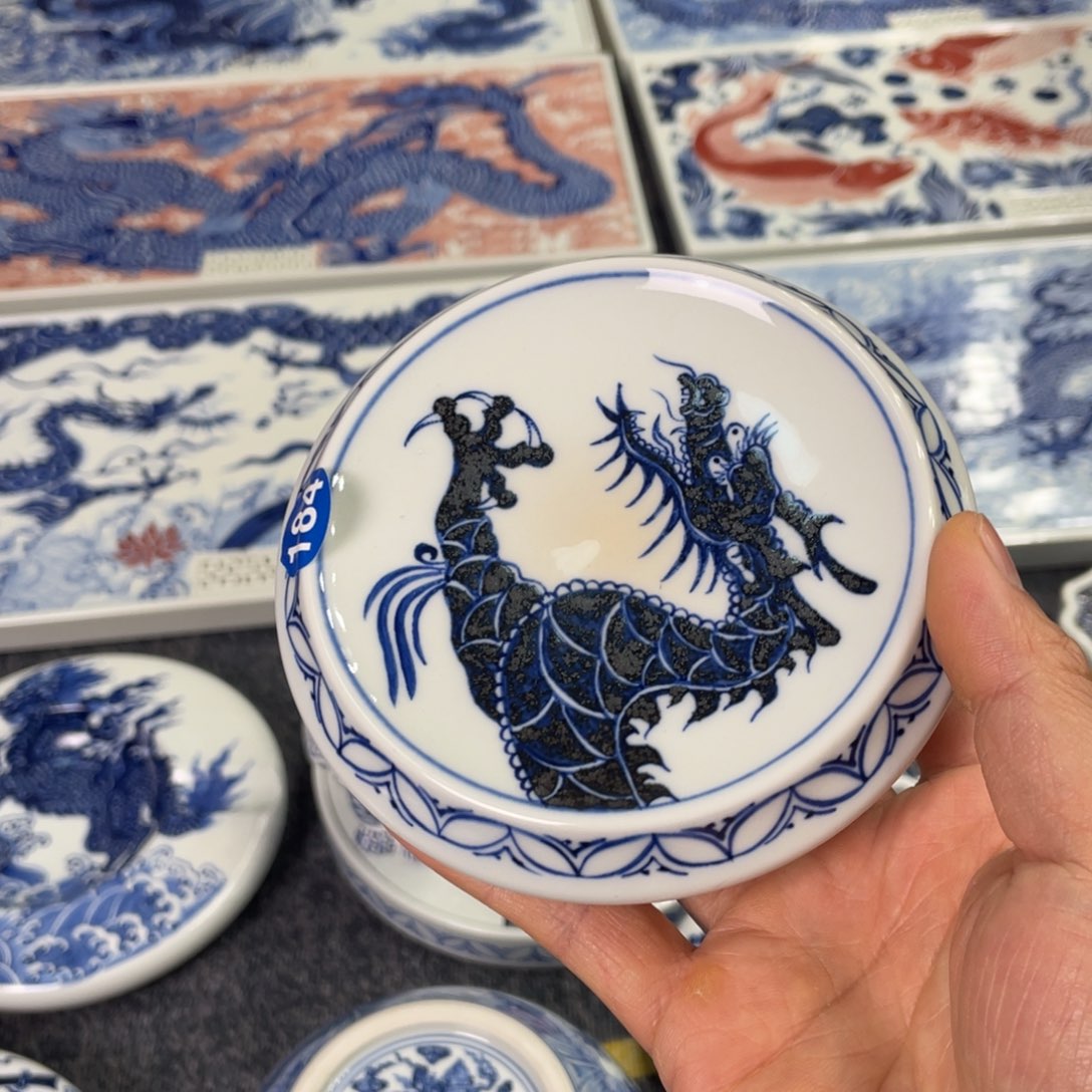 景德镇陶瓷手工手绘