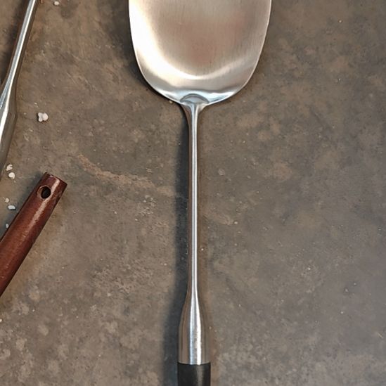 甜***y瑕疵品，，，黑 吧铲子