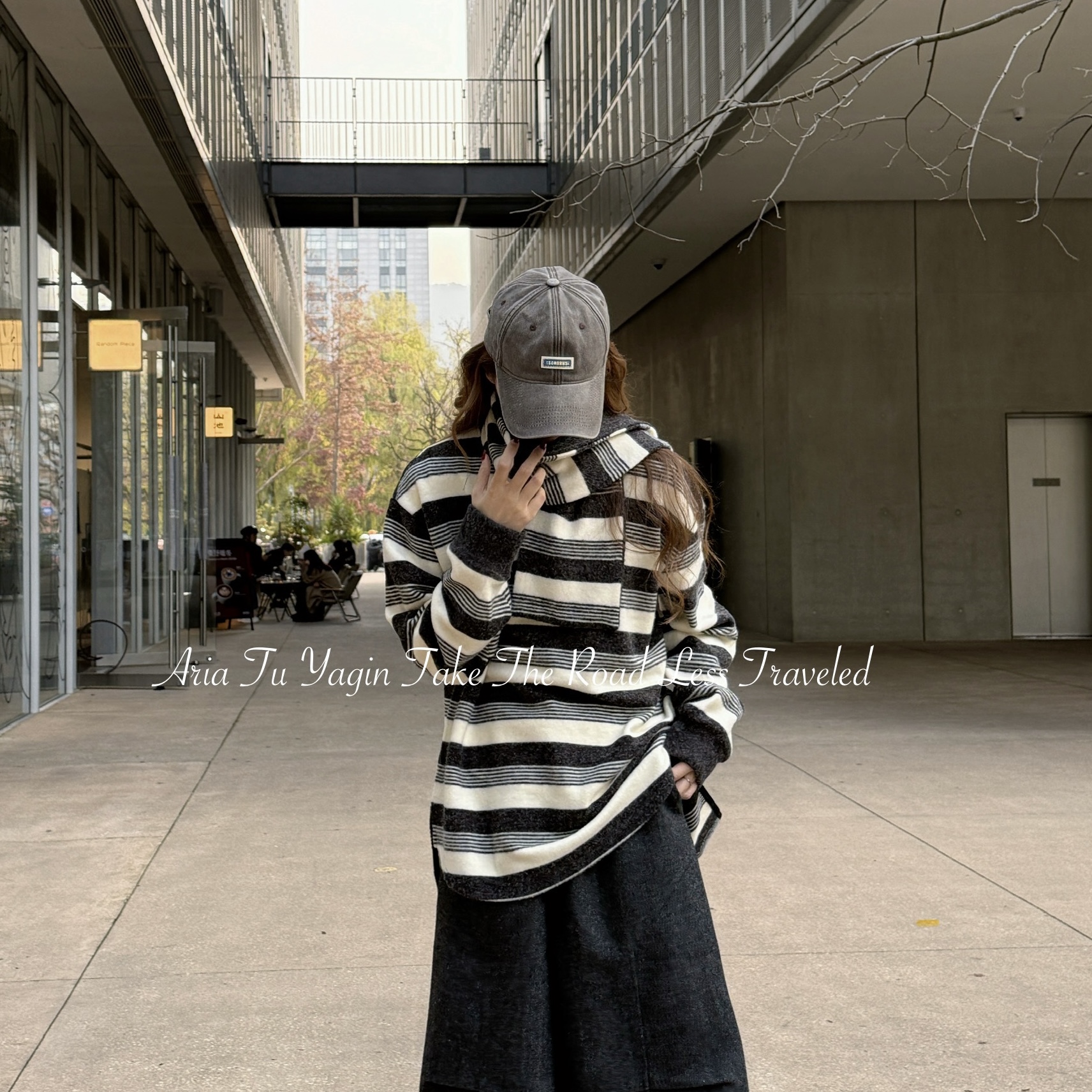 Aria-【萤梦】设计感条纹长袖针织上衣+围脖两件套/flg