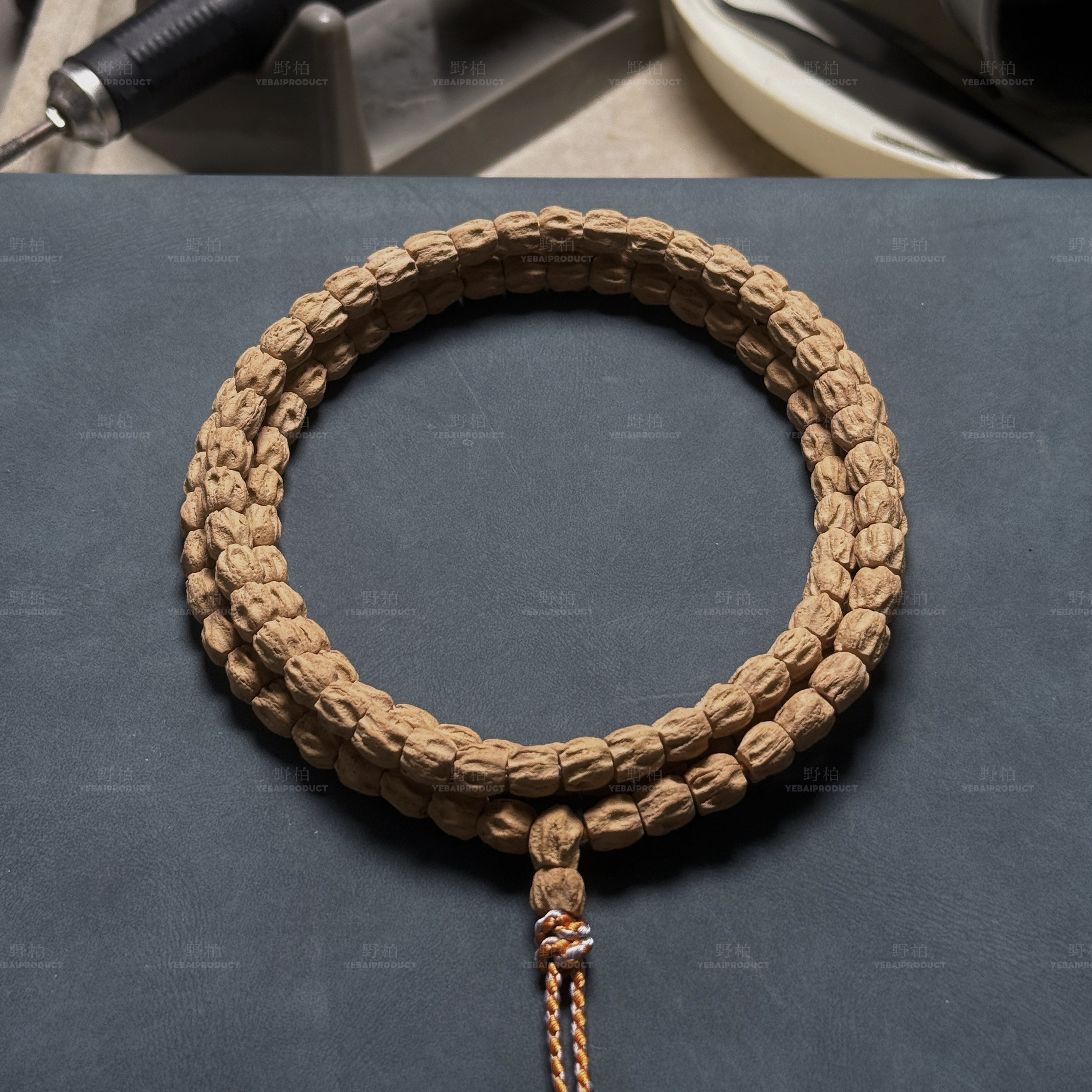 野柏 YEBAI SR001（4.0）粉皮·高桩直筒 热振柏香籽108长串