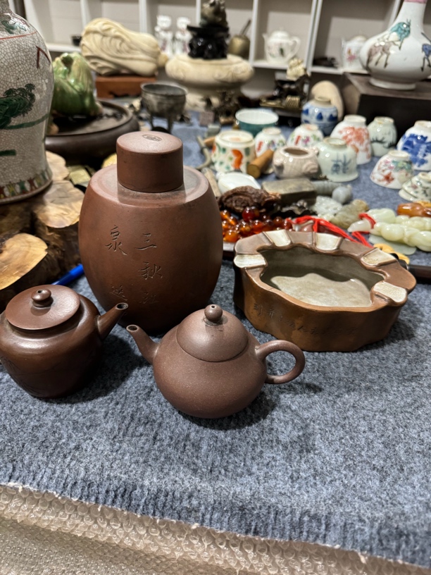 紫砂壶，，，，，，，，，，，，，