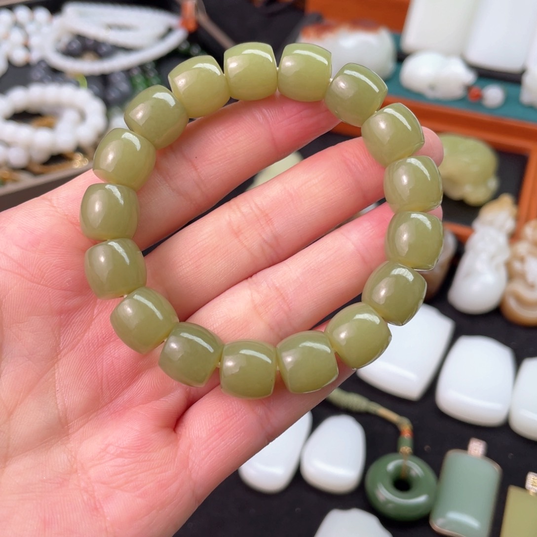 和田玉手链未镶嵌