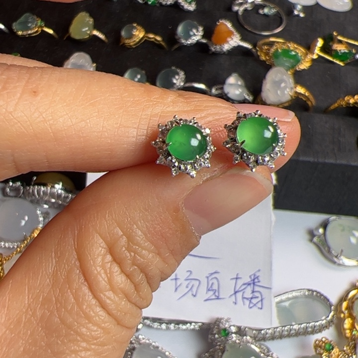 翡翠耳饰18K金镶嵌翡翠吊坠项链