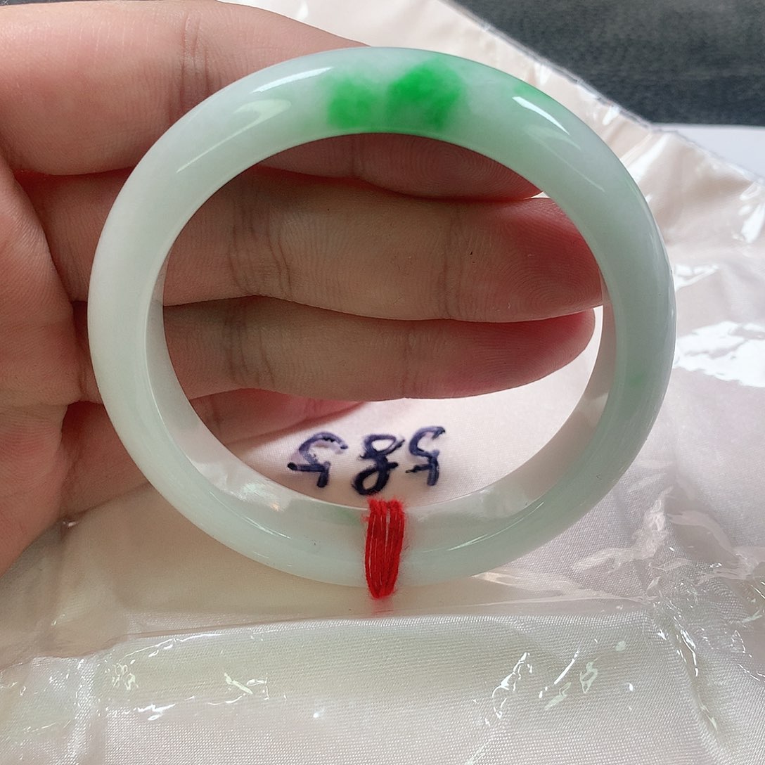 未镶嵌手镯翡翠384号