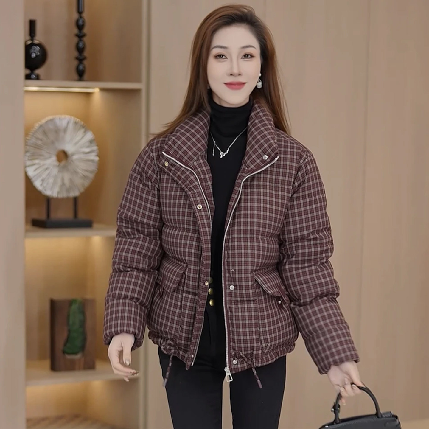 D时尚格子棉服女冬季新款加厚保暖显瘦立领外套百搭宽松棉衣