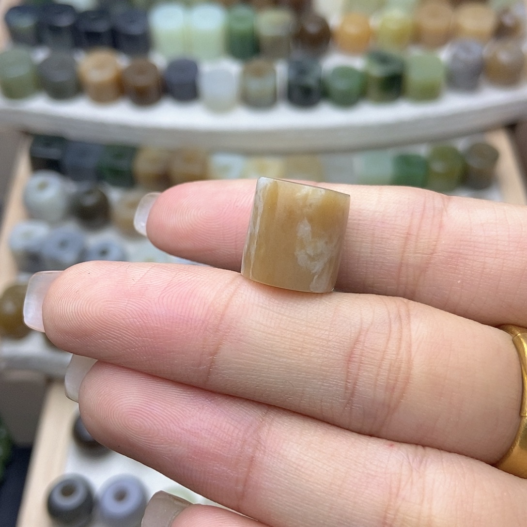 和田玉未镶嵌颈饰福利款2 微瑕 不退不换