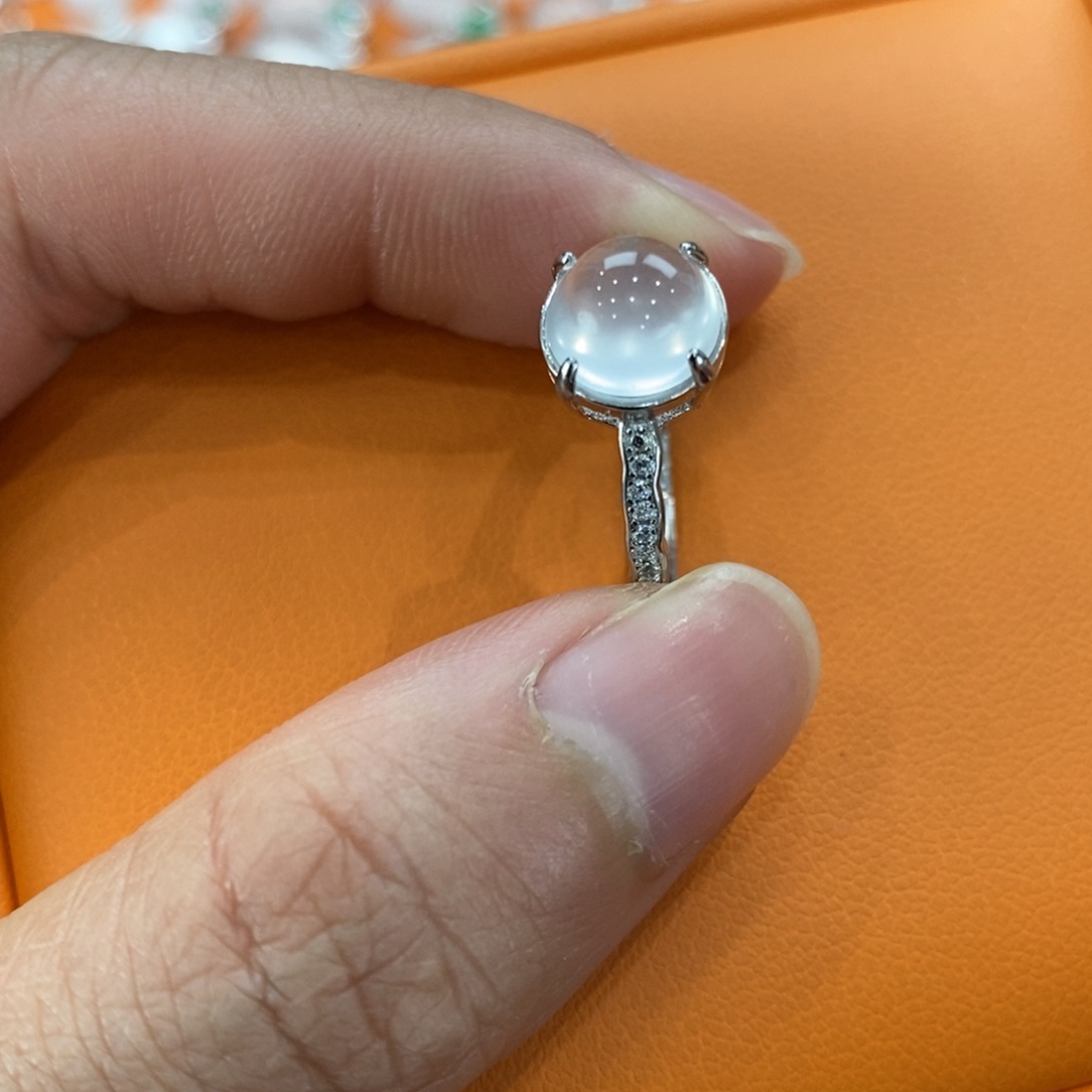 石英质玉吊坠(赠链)合金