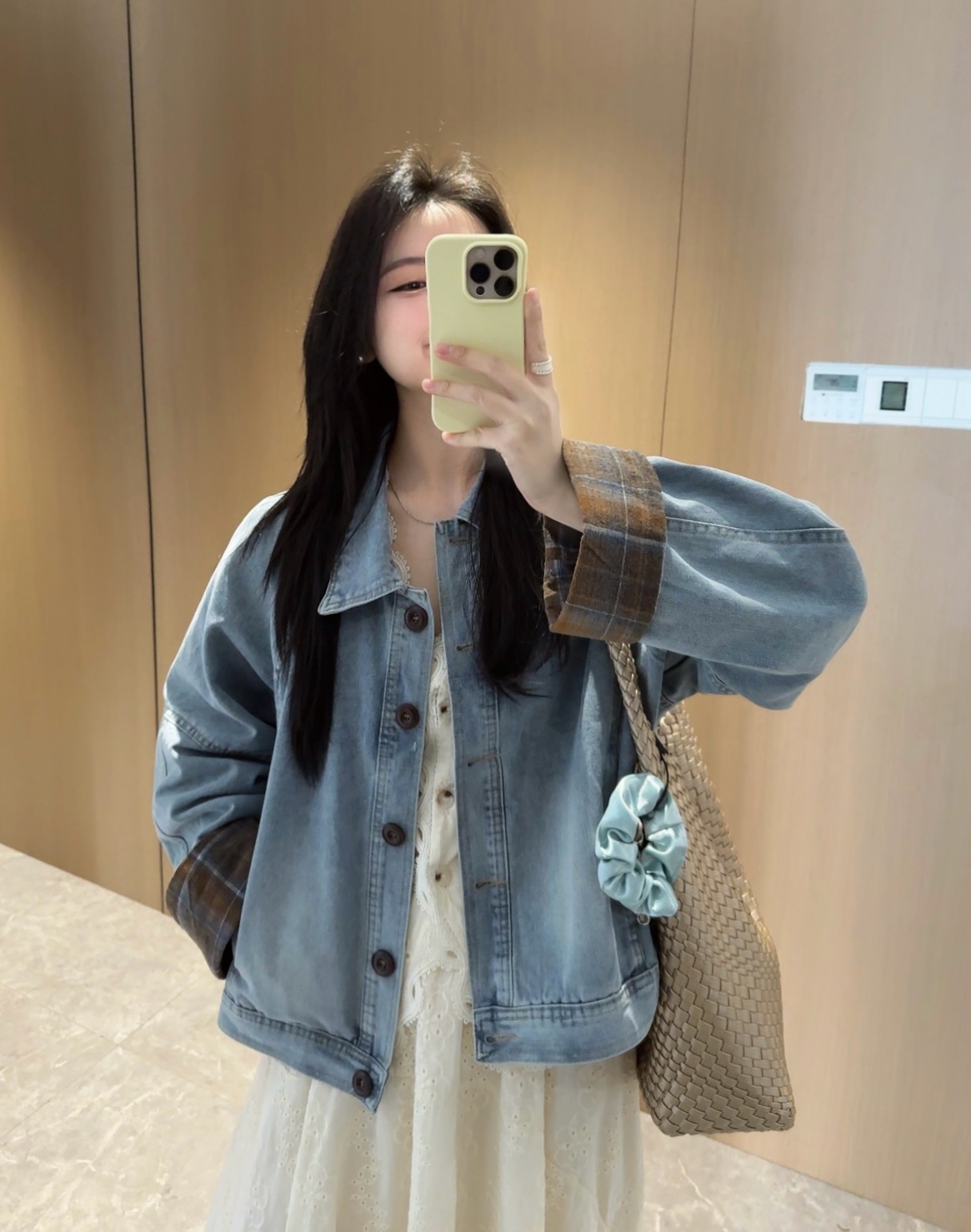 牛仔外套女2025秋季新款韩版格子拼接袖短款长袖宽松小个子夹克潮