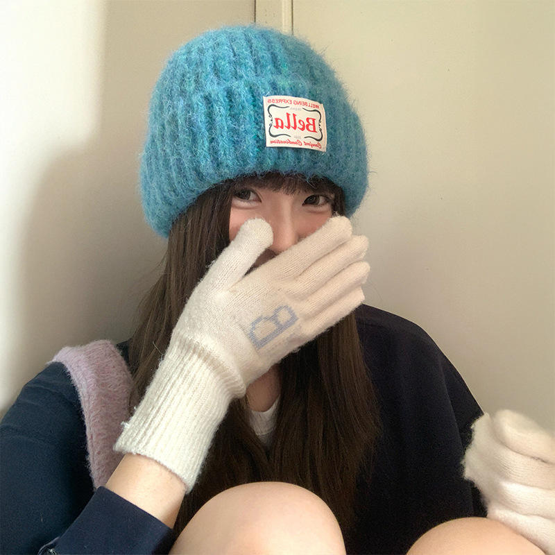 湖蓝色百搭毛线帽女2025新款秋冬保暖冷帽大头围防寒时尚护耳帽子