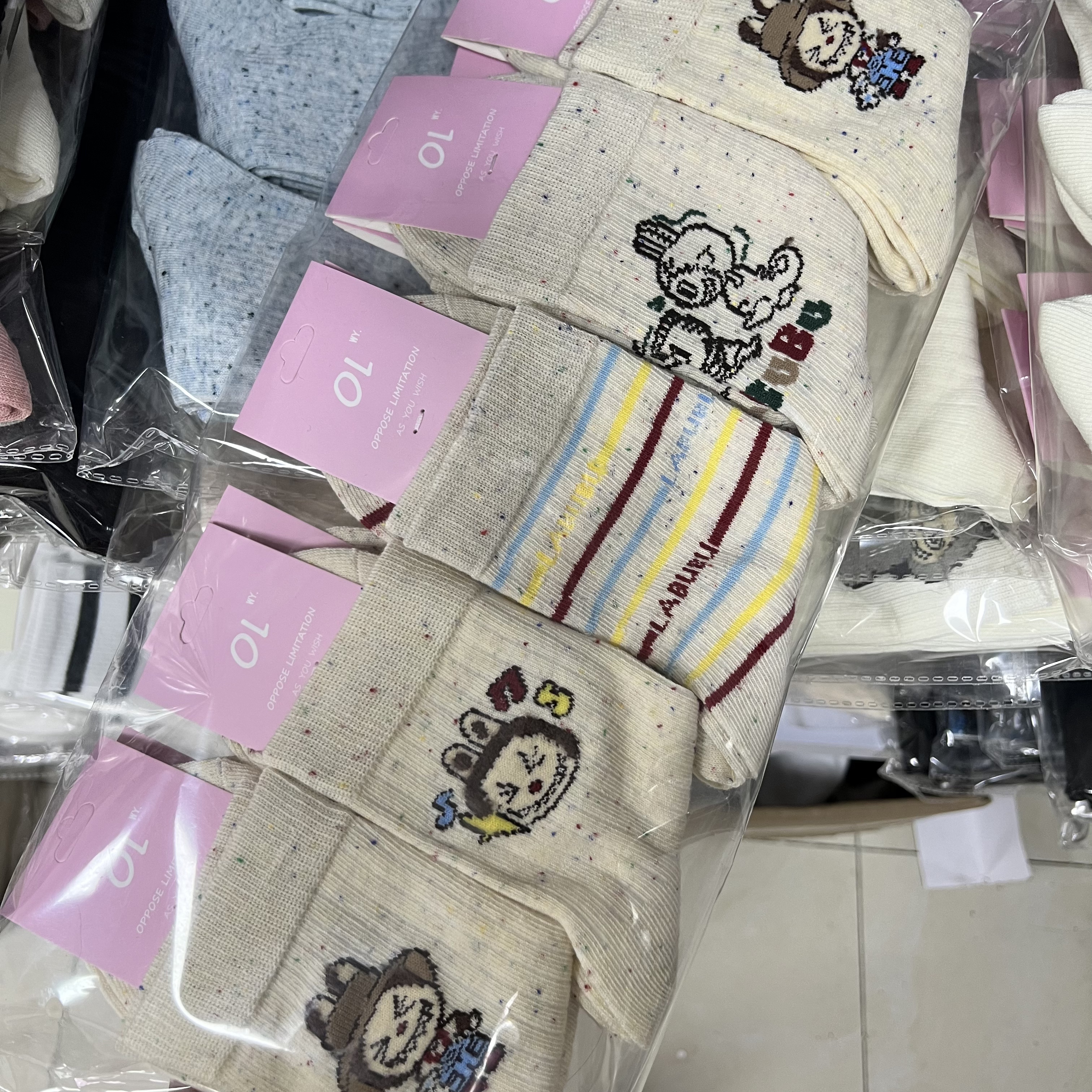 【临时链接】春秋冬季中筒长筒女袜羊绒保暖新款潮袜