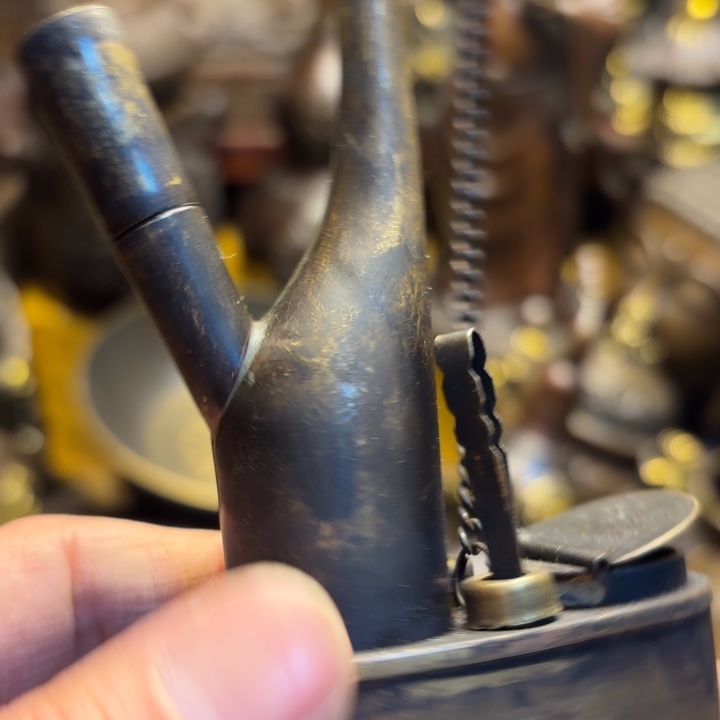 铜器摆件    点击下单