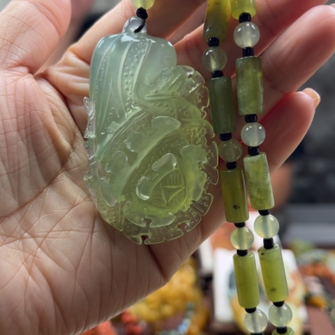 岫玉未镶嵌挂件挂件